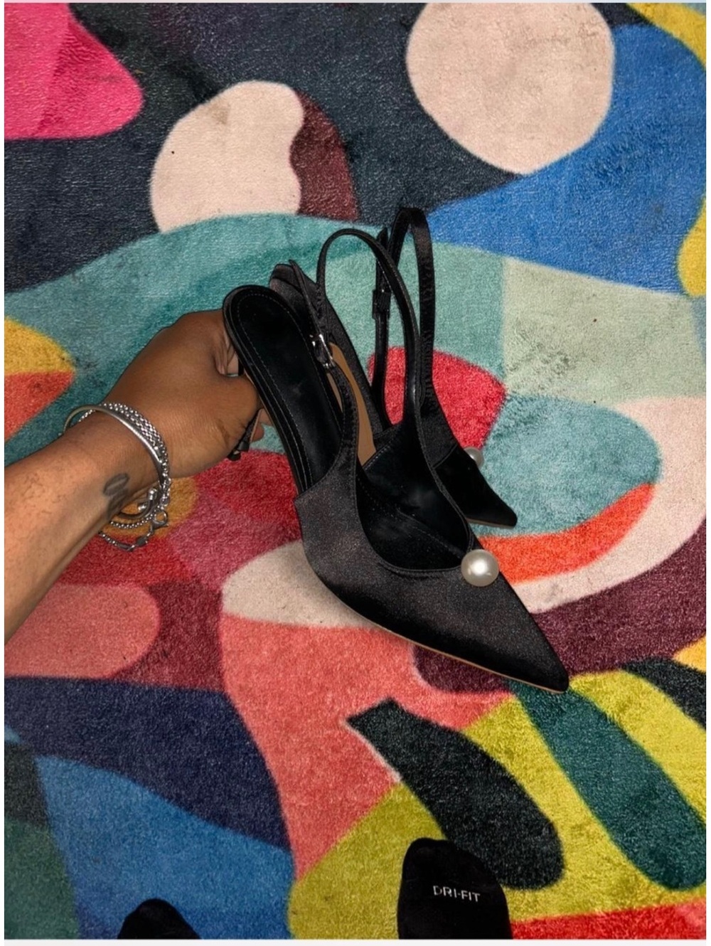 Elegant Black Women's Slingback Pumps with Pearl Detail
